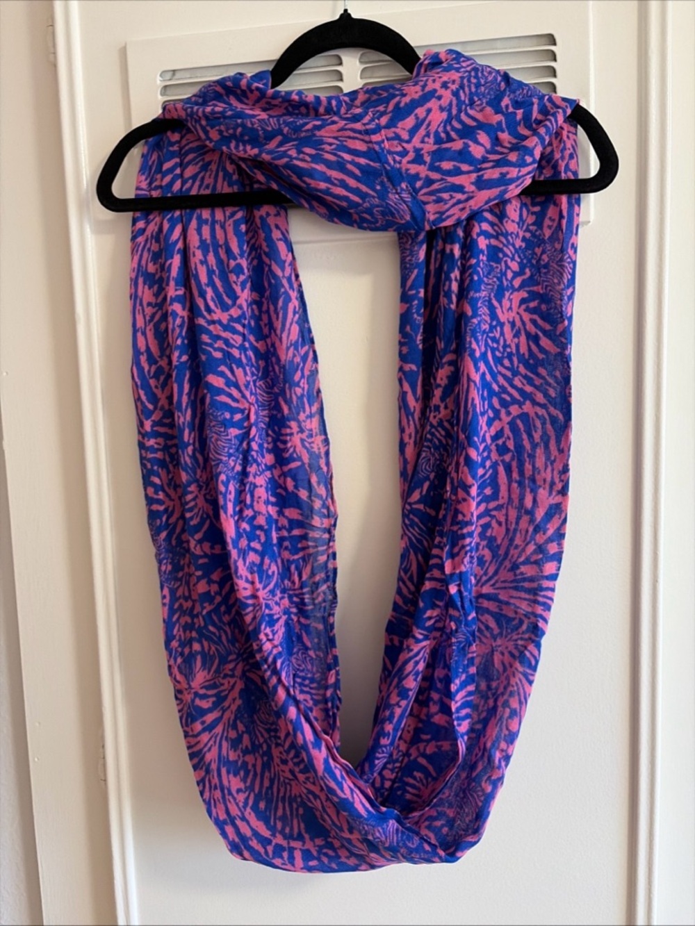 Lilly Pulitzer Pink Blue Infinity Scarf with Abstract Floral Print Zebra Animal - Picture 5 of 7